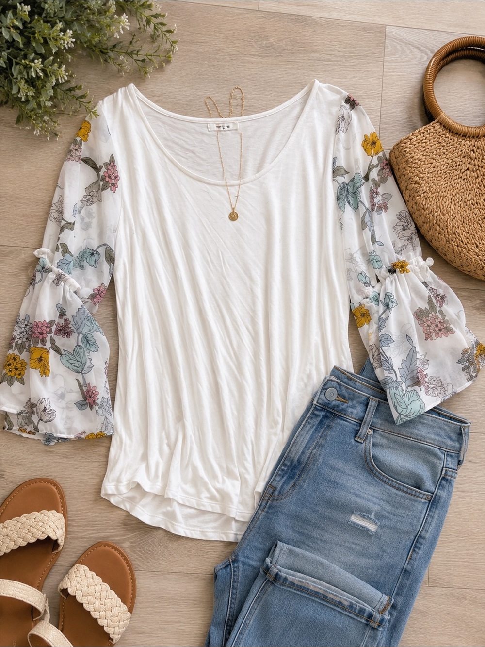 Boutique White Floral Sleeve Top | Boho Casual Spring Blouse